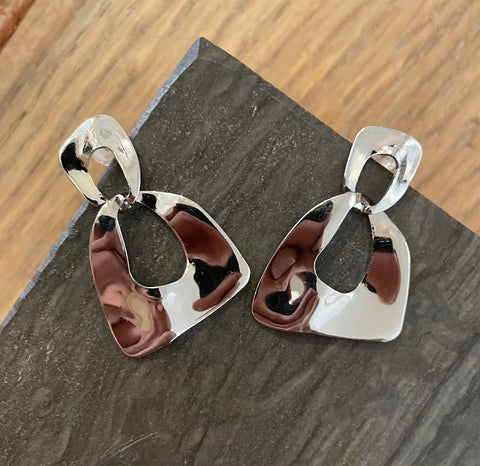 BOUCLES D'OREILLES DESIGN ÉLÉGANT PLAQUÉ ARGENT