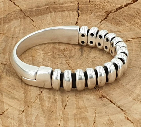 BRACELET CUIR ET ZAMAK ET ARGENT