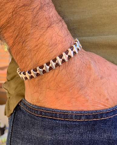 BRACELET UNISEXE CUIR ET ZAMAK PLAQUÉ ARGENT