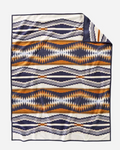 COUVERTURE CRESCENT BAY INDIGO 64 x 80 po PENDLETON
